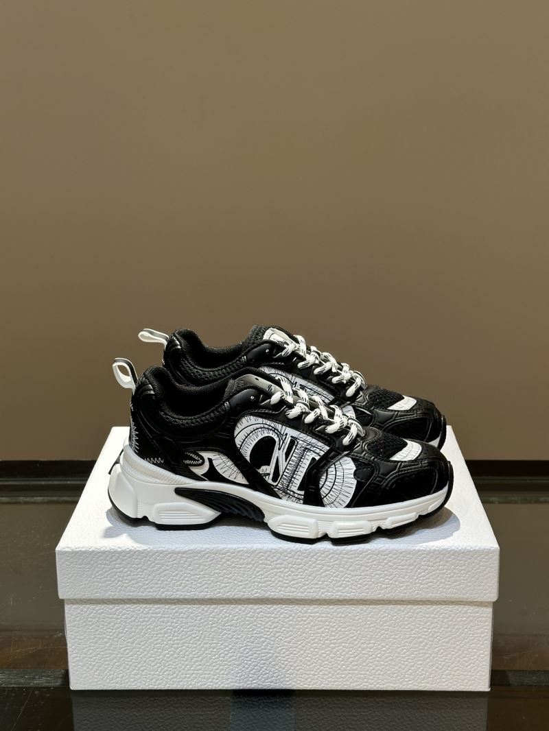 Christian Dior Sneaker